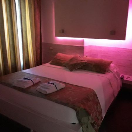 Отель Relais San Pietro Рим Экстерьер фото