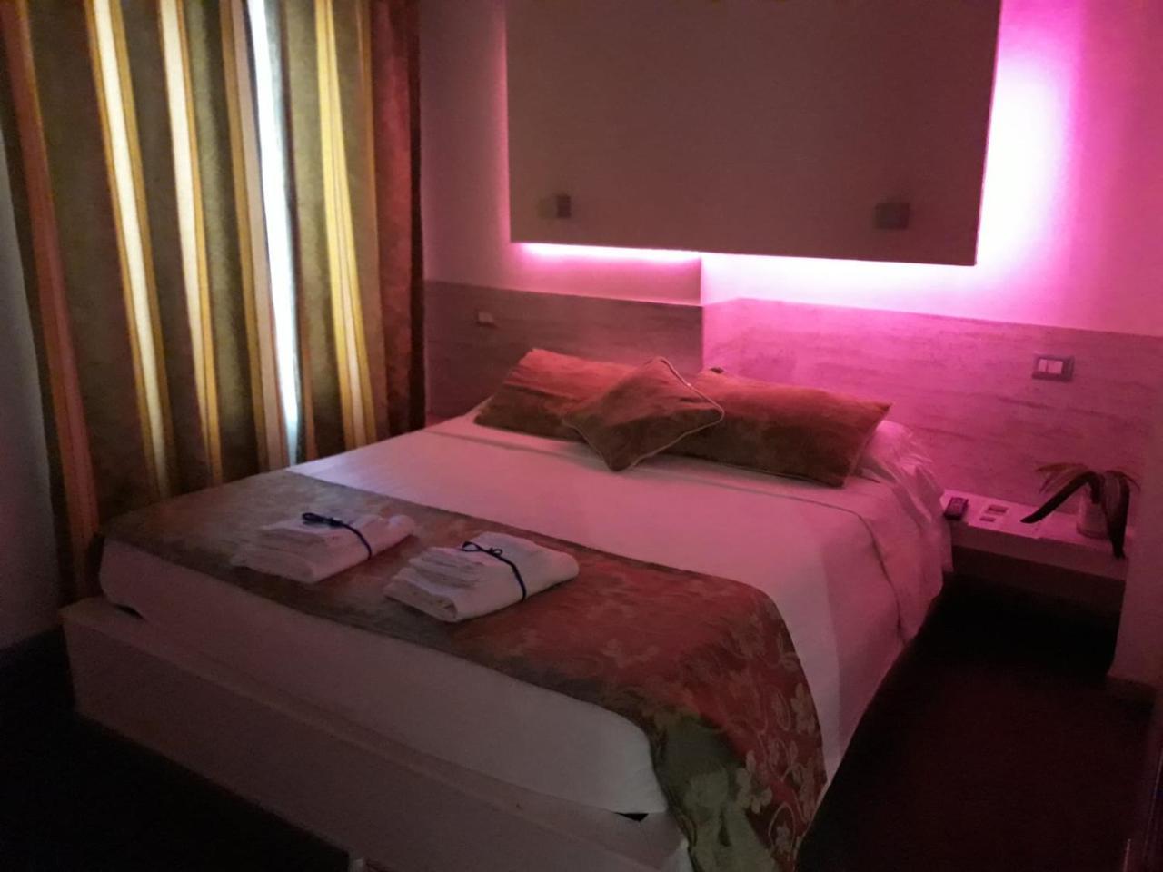 Отель Relais San Pietro Рим Экстерьер фото